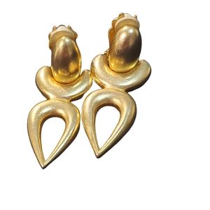 Vintage Goldtone Park Lane Brooch and Earrings